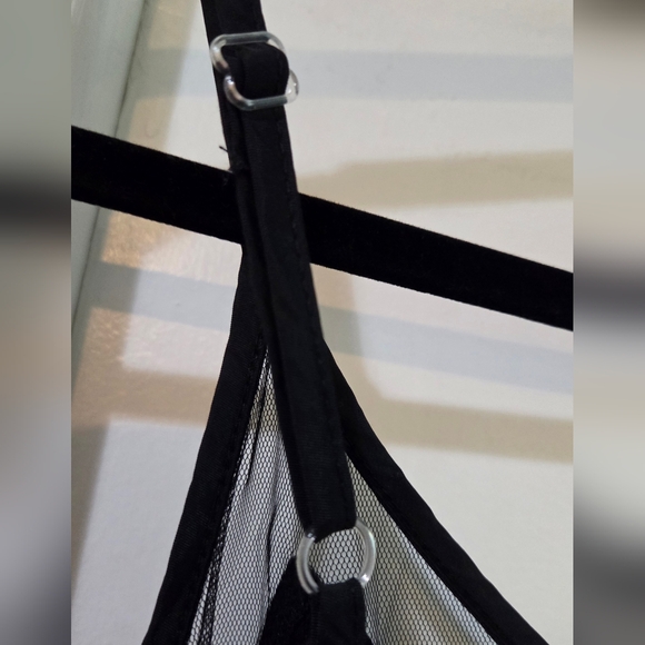 Women's Black Cami Tank Top, Size L - Picture 9 of 9